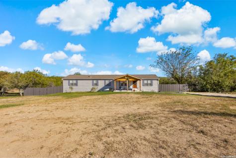 339 County Road 5631 Castroville TX 78009