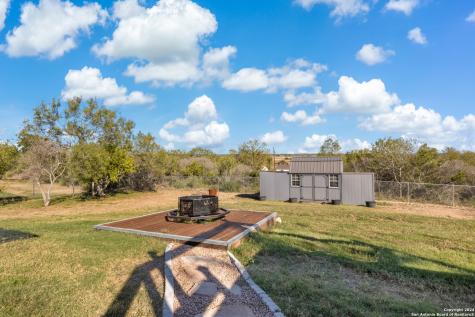 339 County Road 5631 Castroville TX 78009