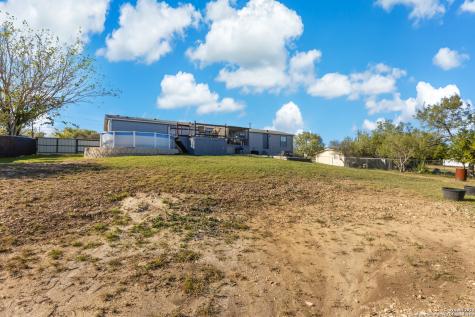339 County Road 5631 Castroville TX 78009