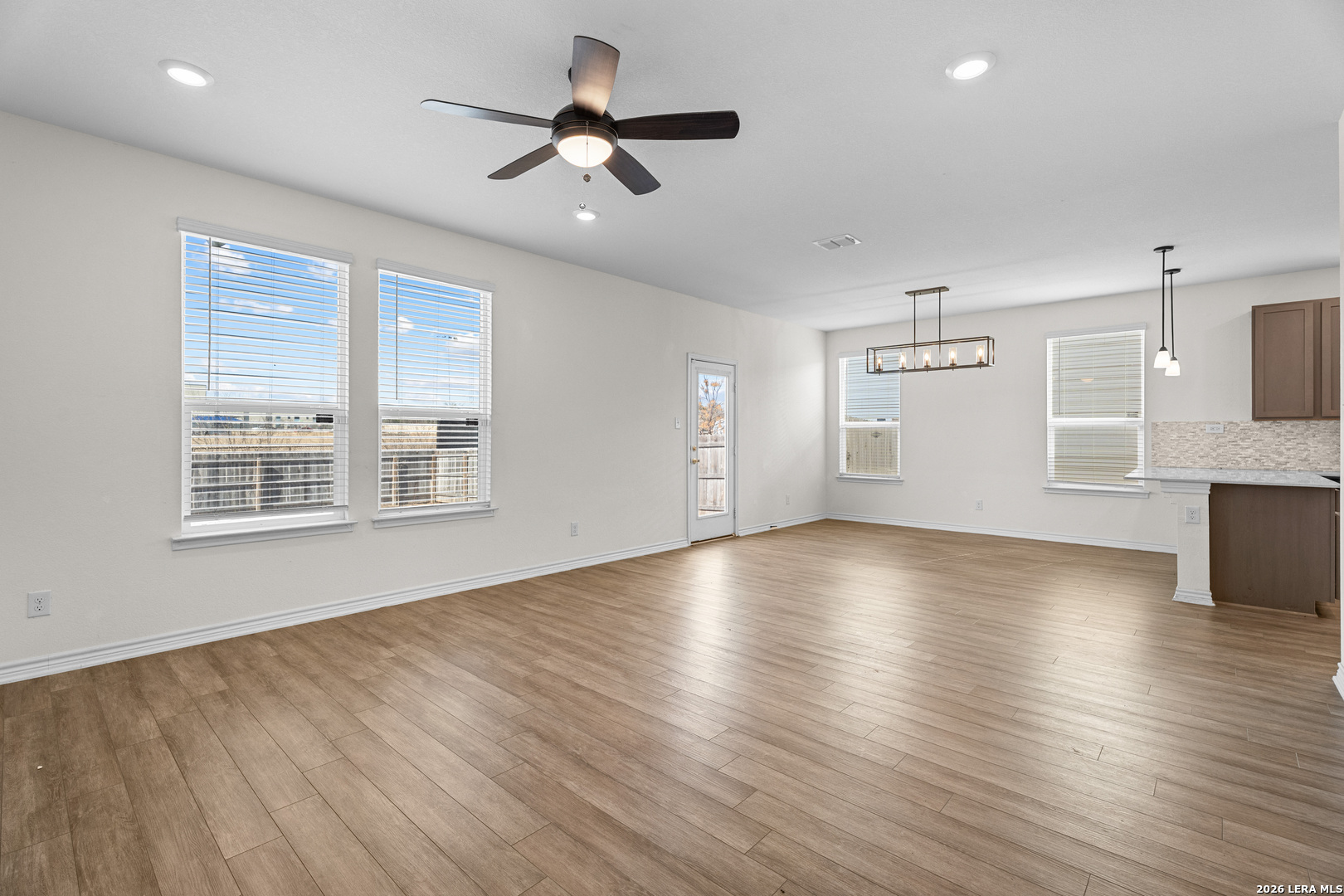 1863 Overlook Knoll San Antonio TX 78245