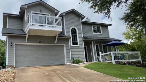 1711 Lake Bluff Canyon Lake TX 78133
