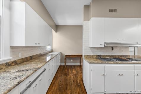1309 N. Adams Street Beeville TX 78102
