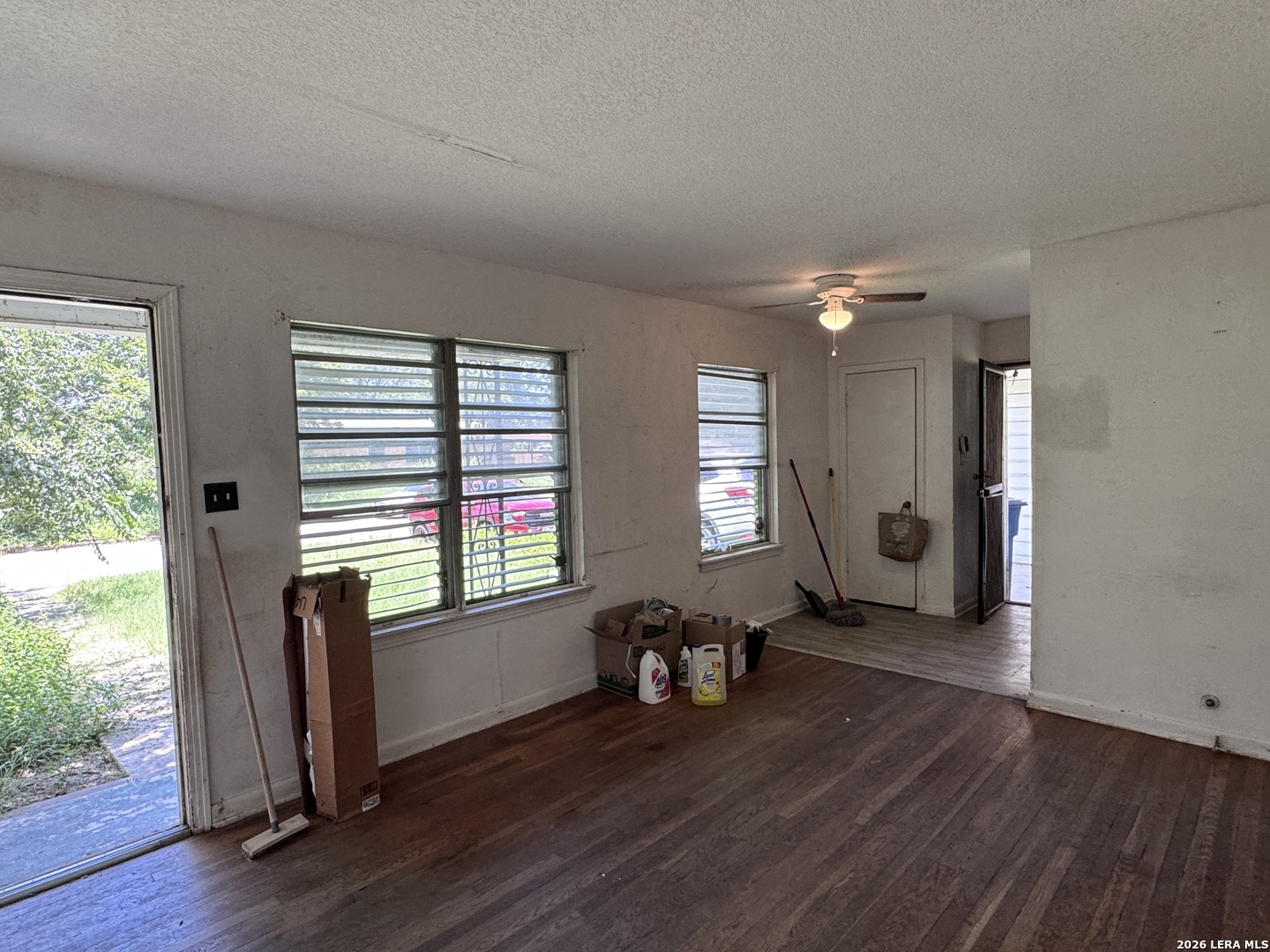 114 Calmar Court San Antonio TX 78220