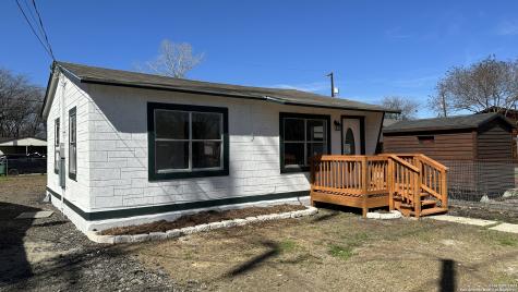 427 SW 40th Street San Antonio TX 78237