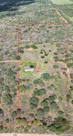 10069 County Road 263 Realitos TX 78376