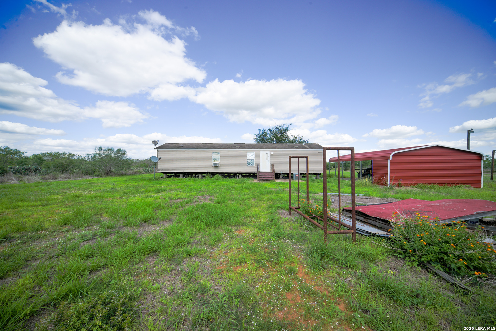10069 County Road 263 Realitos TX 78376
