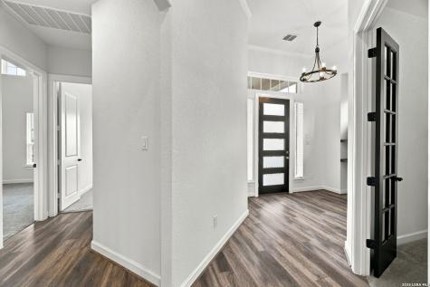 3716 Cualquiera San Antonio TX 78261