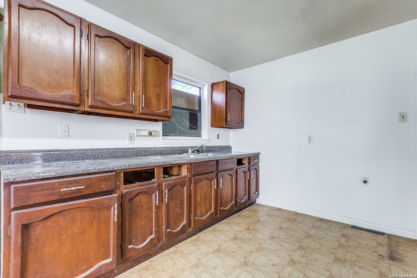 2207 Bronte San Antonio TX 78207