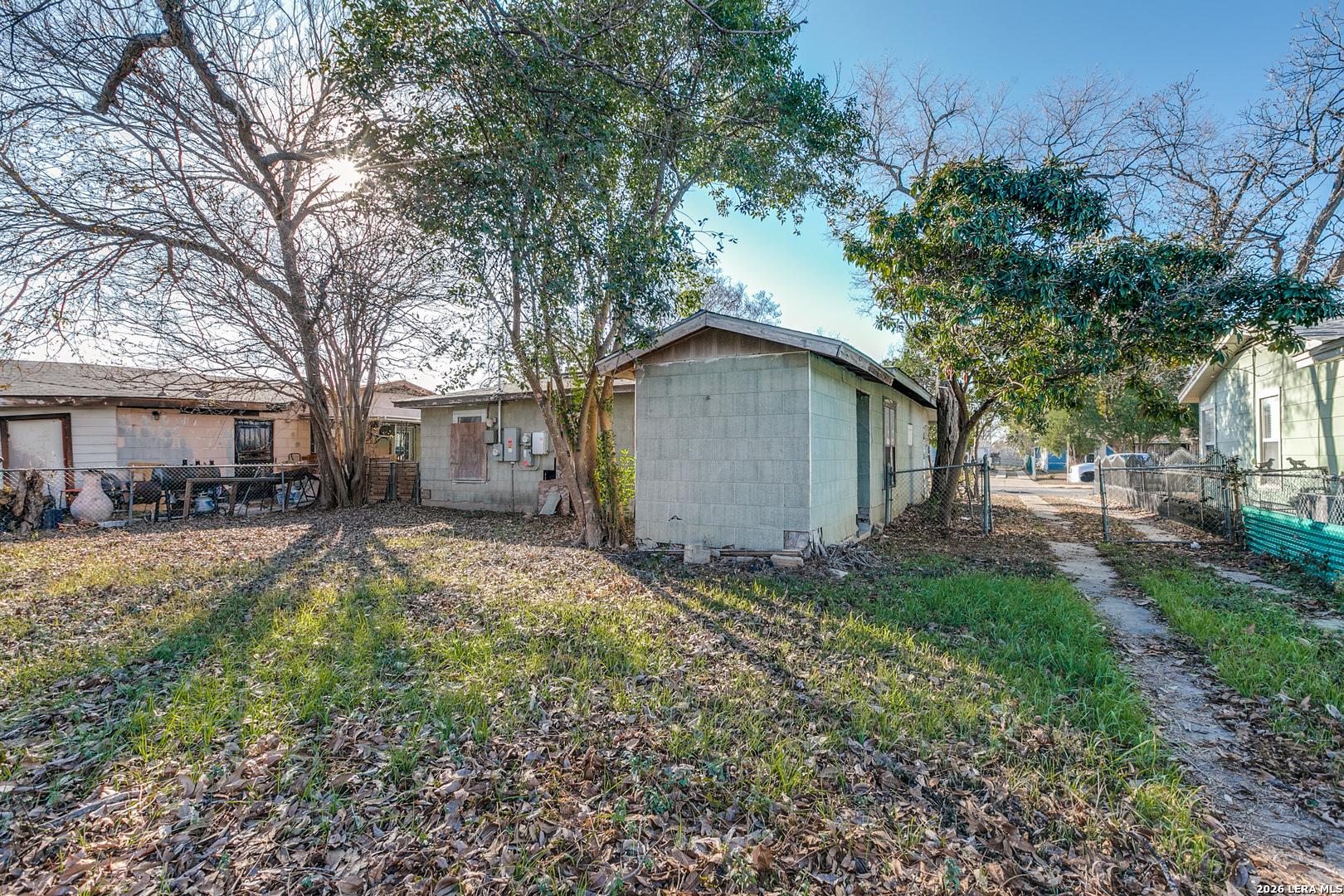 2207 Bronte San Antonio TX 78207