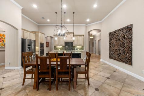 7034 Bella Bluff San Antonio TX 78256