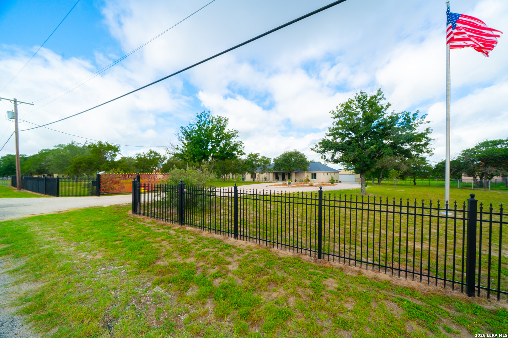 120 County Road 6867 Natalia TX 78059