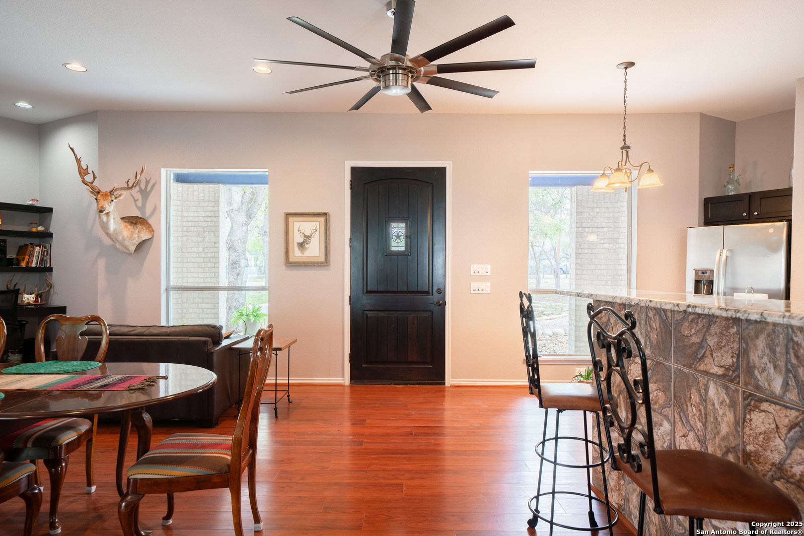 120 County Road 6867 Natalia TX 78059