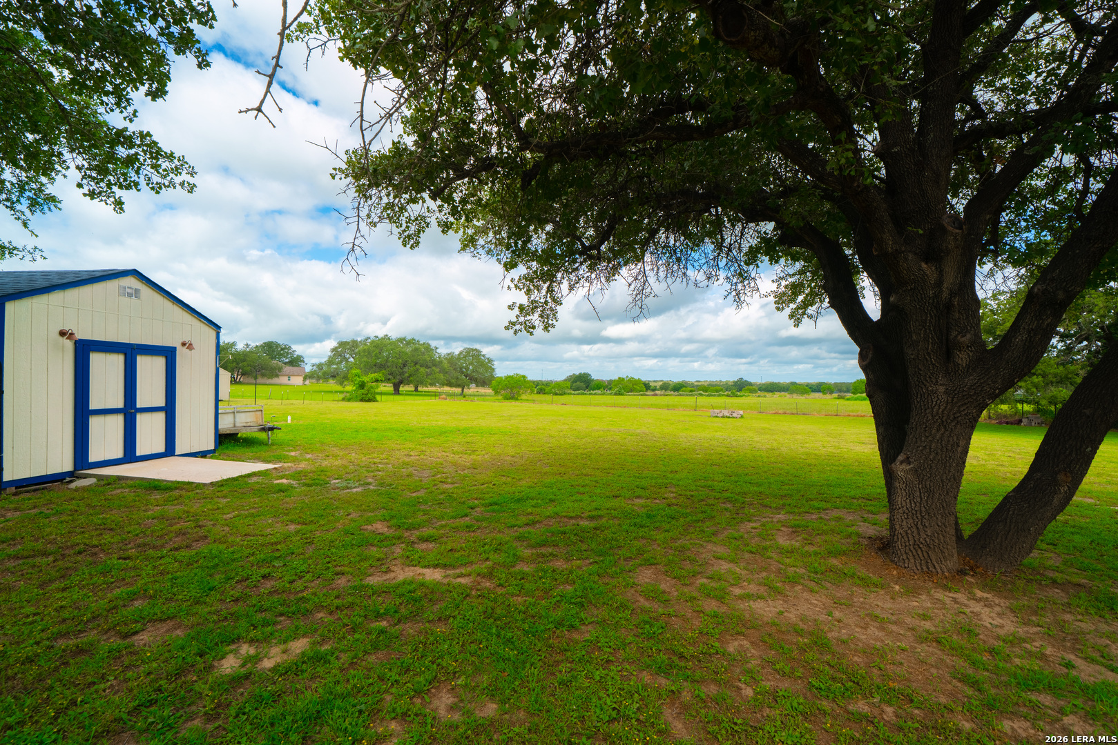 120 County Road 6867 Natalia TX 78059