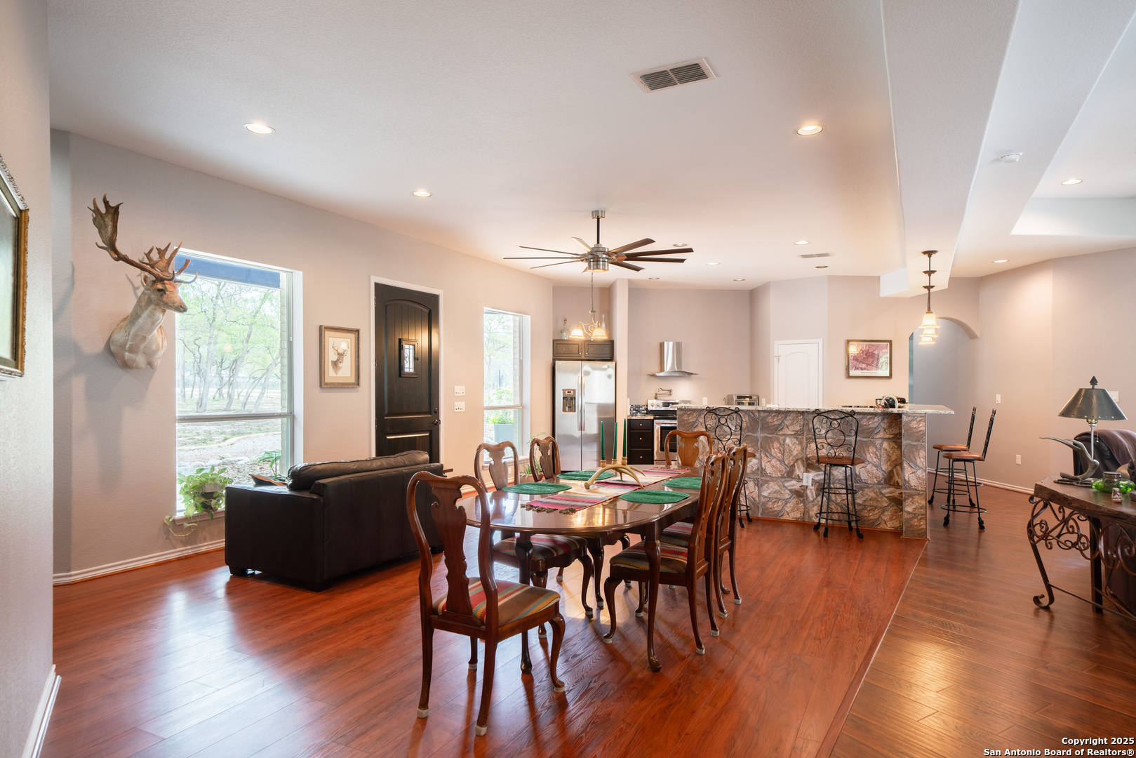 120 County Road 6867 Natalia TX 78059