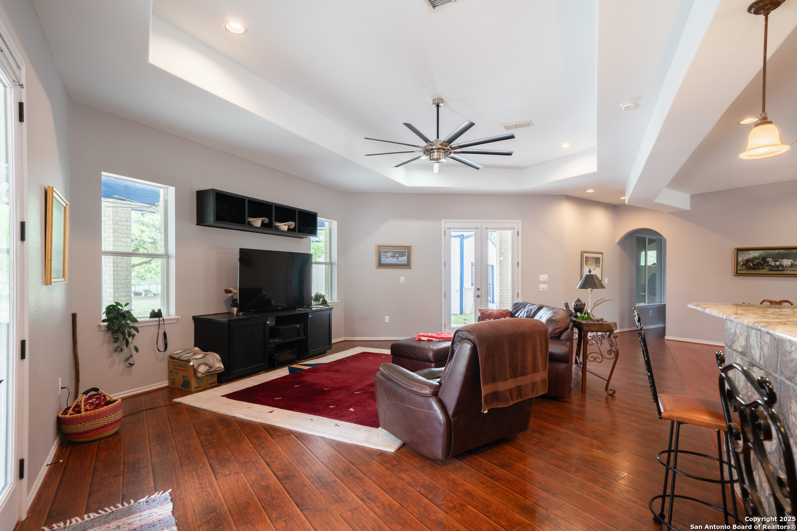 120 County Road 6867 Natalia TX 78059