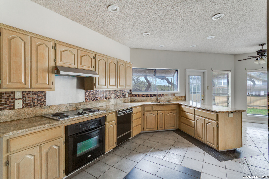 3915 Creek Point San Antonio TX 78230