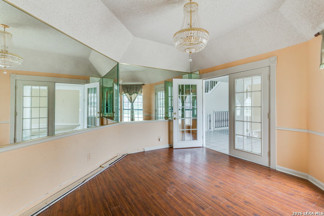 3915 Creek Point San Antonio TX 78230