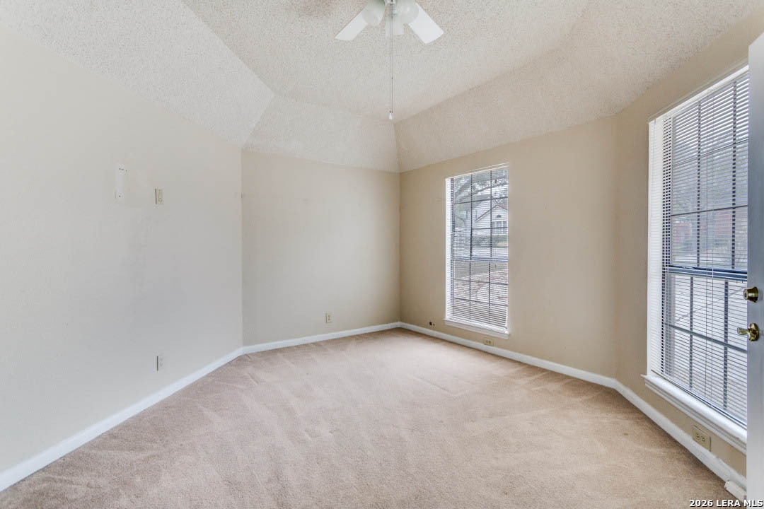 3915 Creek Point San Antonio TX 78230