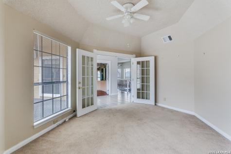 3915 Creek Point San Antonio TX 78230