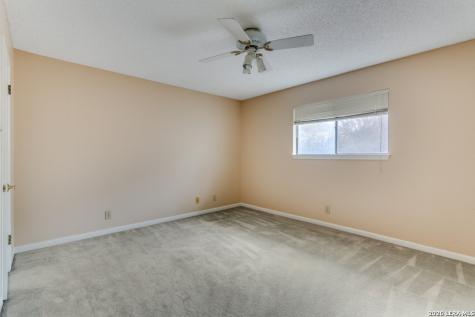 3915 Creek Point San Antonio TX 78230