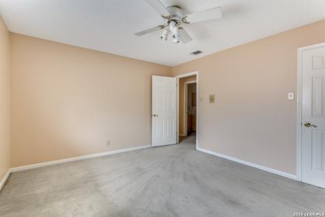 3915 Creek Point San Antonio TX 78230