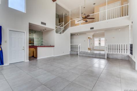3915 Creek Point San Antonio TX 78230