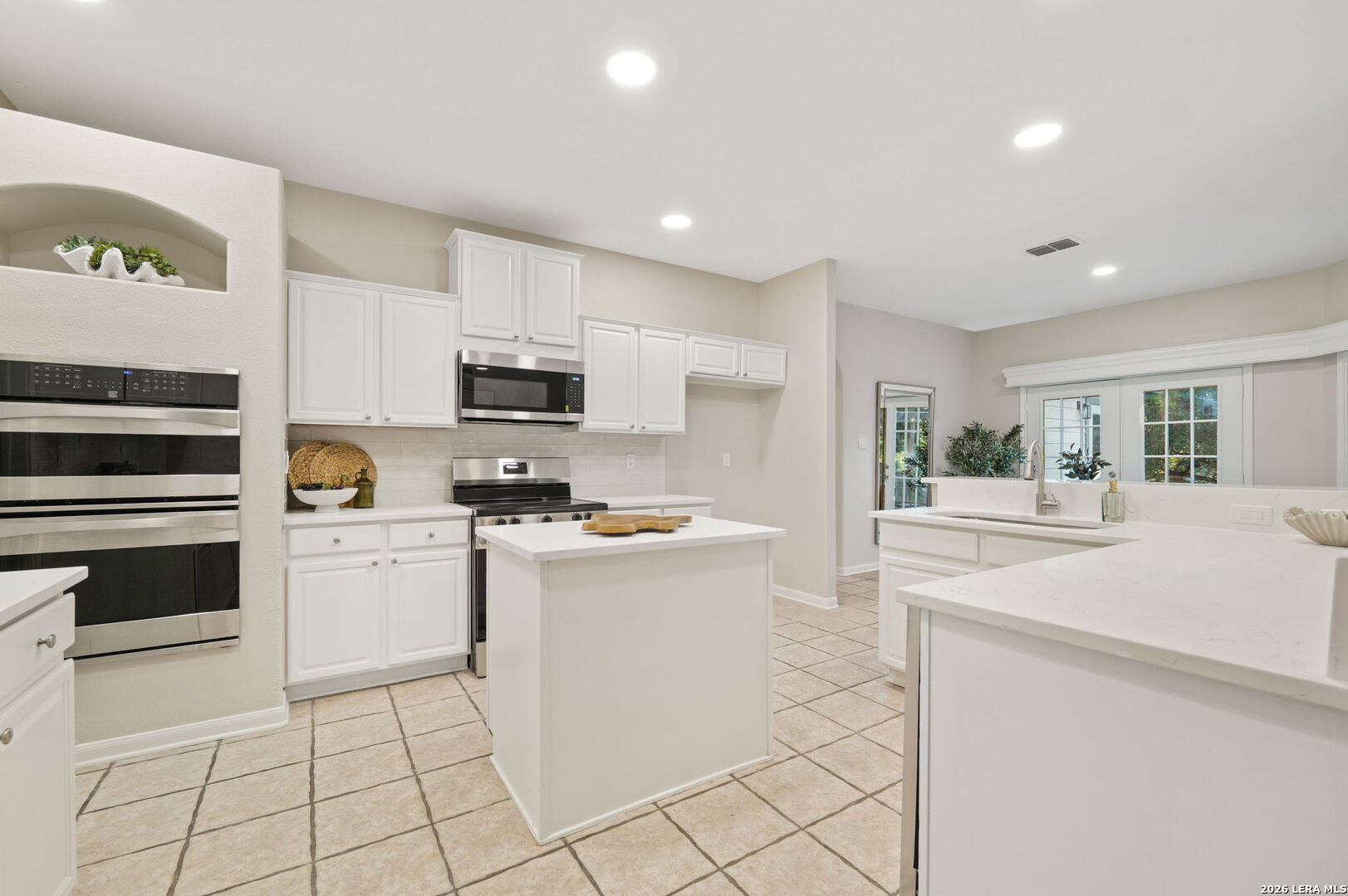 13555 Adobe Walls Drive Helotes TX 78023