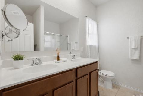 10911 Balmorhea San Antonio TX 78252
