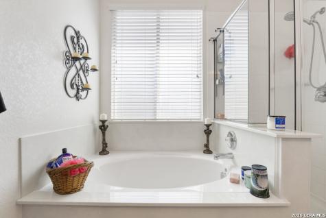 7546 Paraiso Point Boerne TX 78015