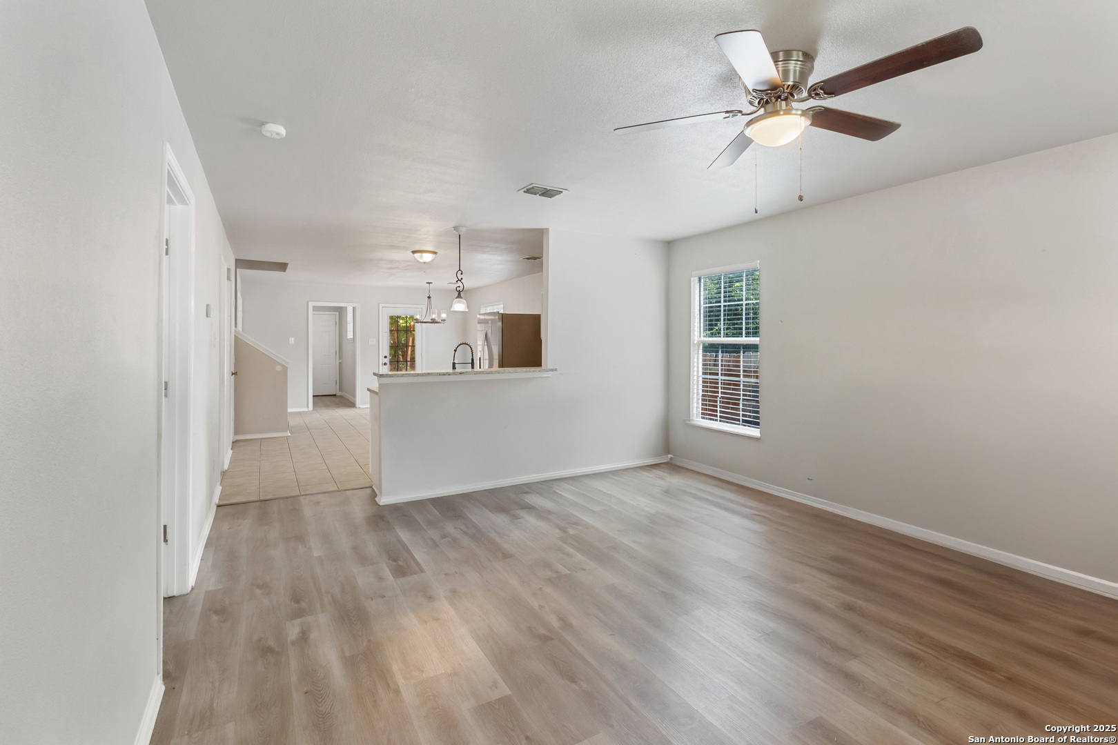 210 E Broadview San Antonio TX 78228