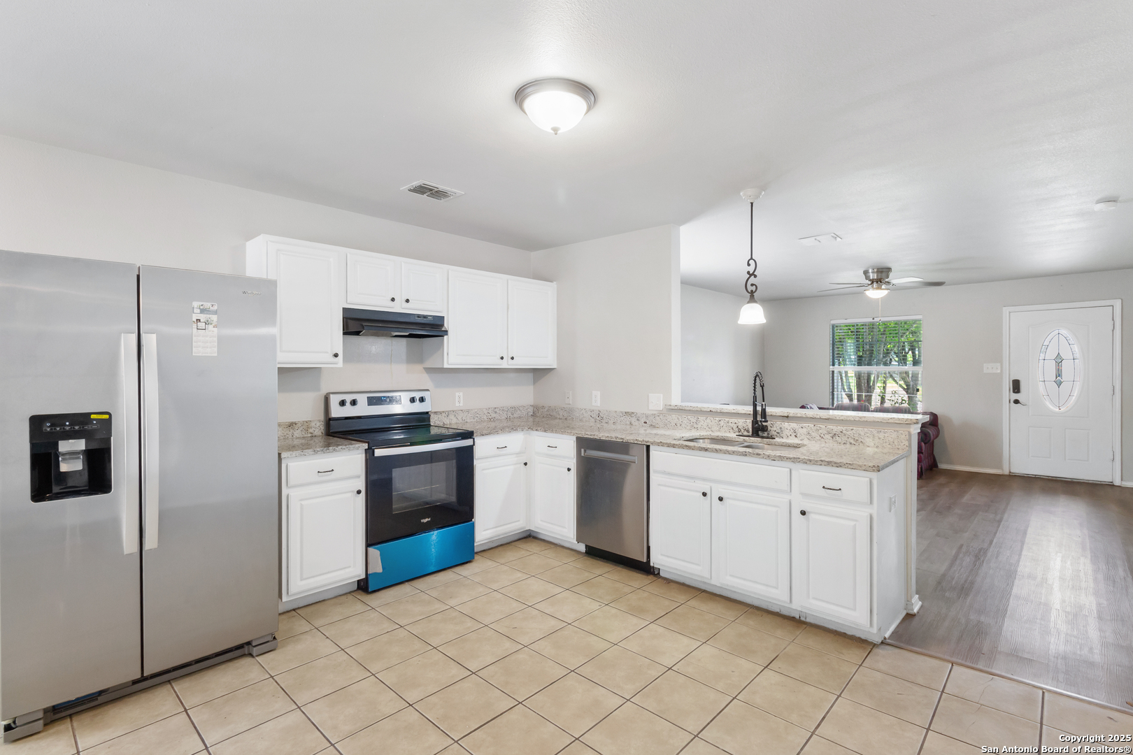 210 E Broadview San Antonio TX 78228