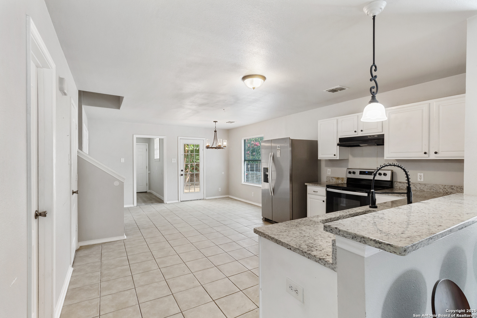 210 E Broadview San Antonio TX 78228