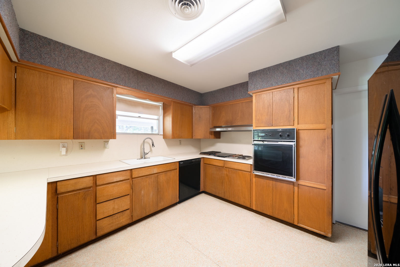 6614 Moss Oak San Antonio TX 78229