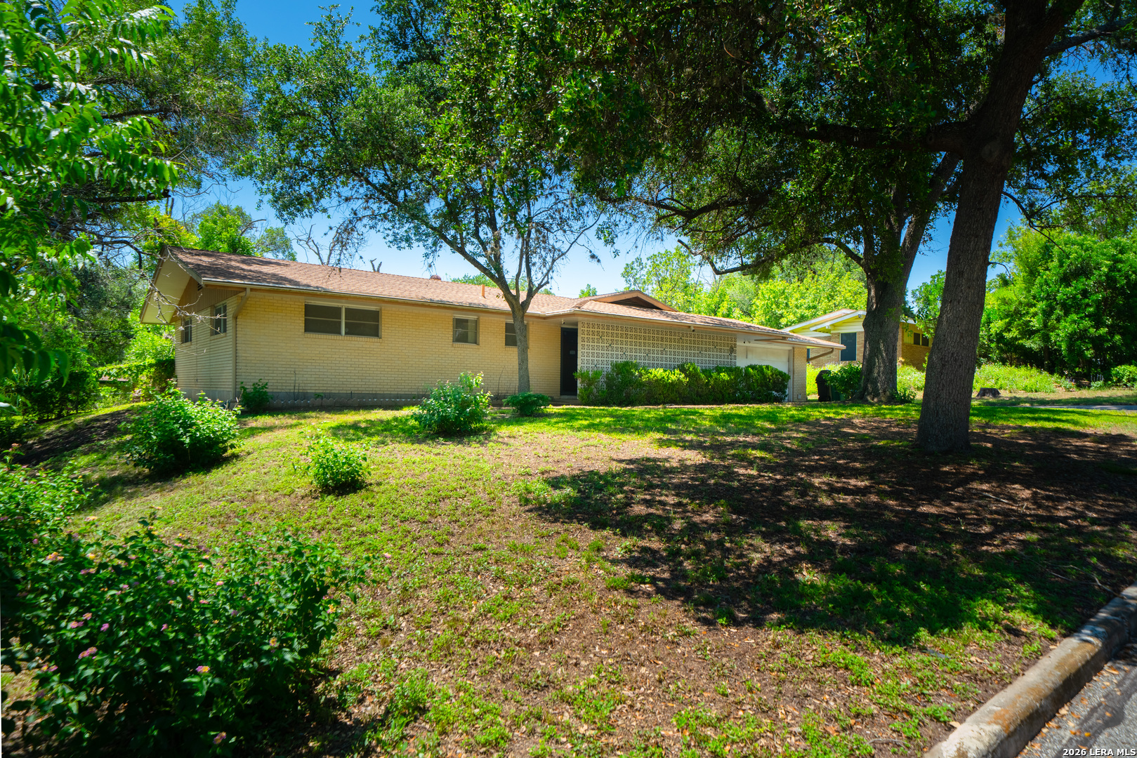 6614 Moss Oak San Antonio TX 78229