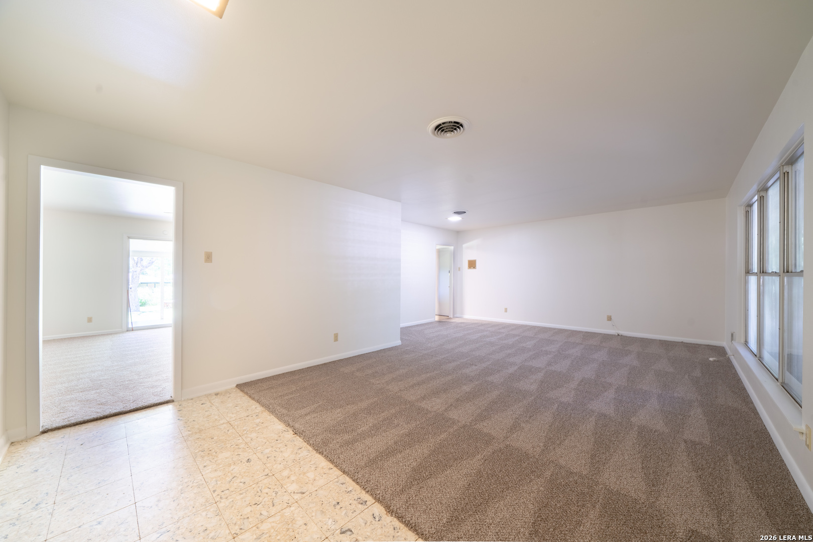 6614 Moss Oak San Antonio TX 78229