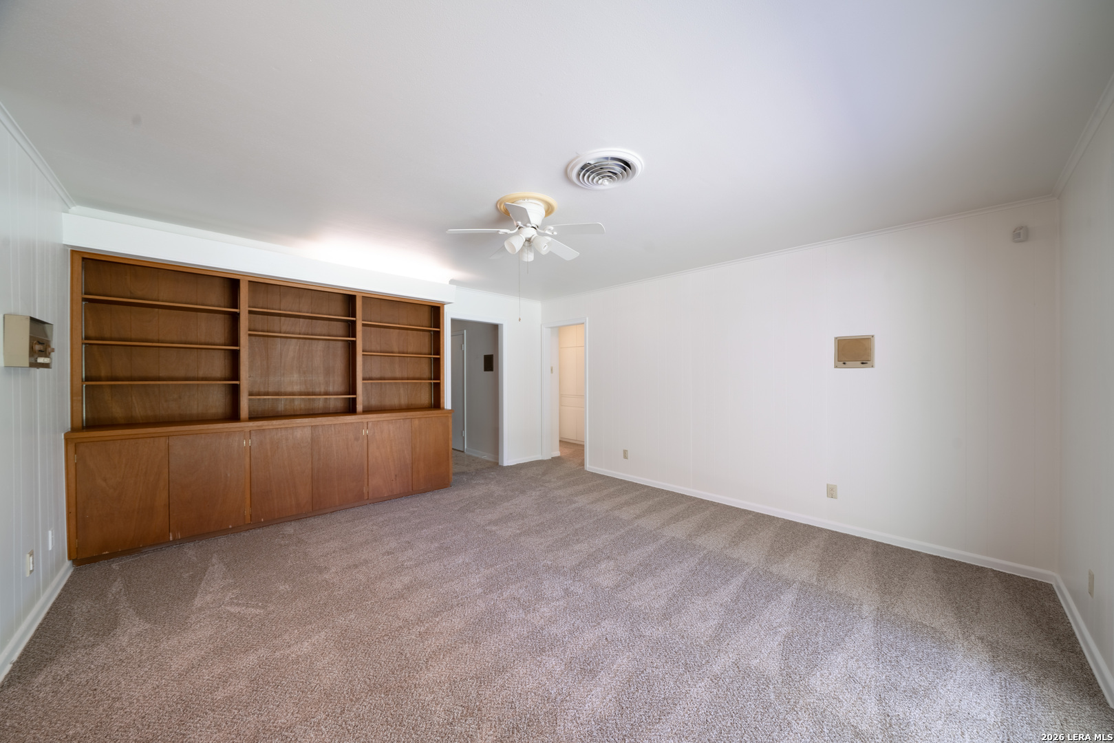 6614 Moss Oak San Antonio TX 78229