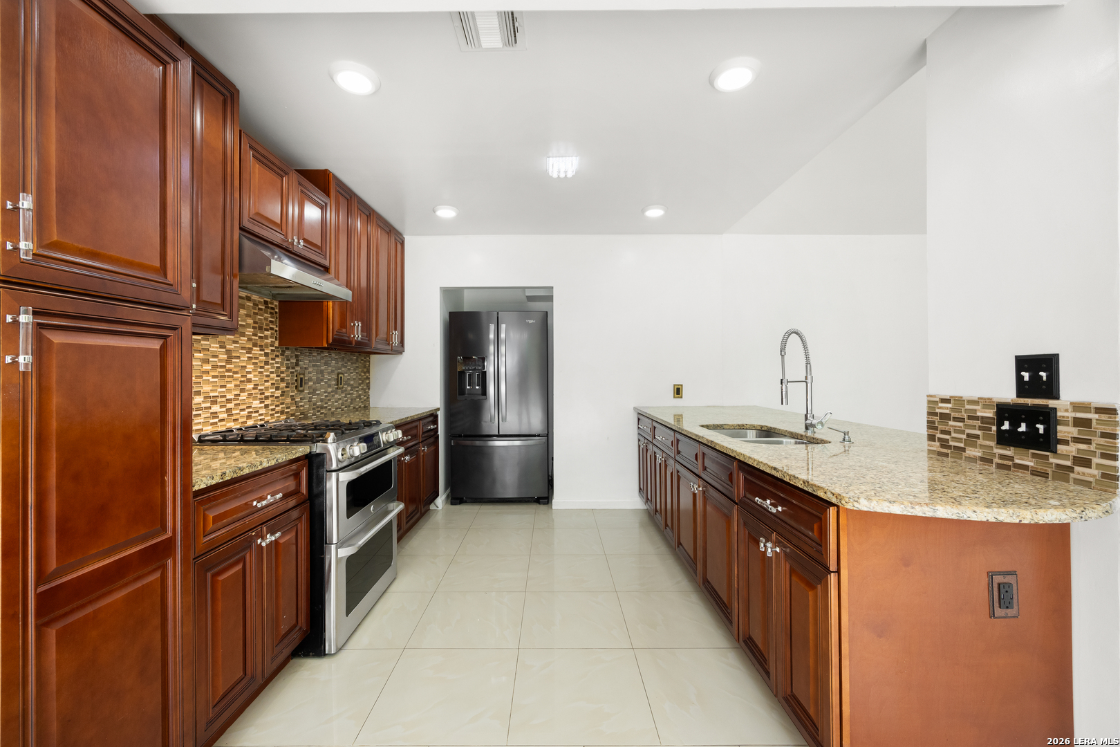 8218 Dawnwood Drive San Antonio TX 78250