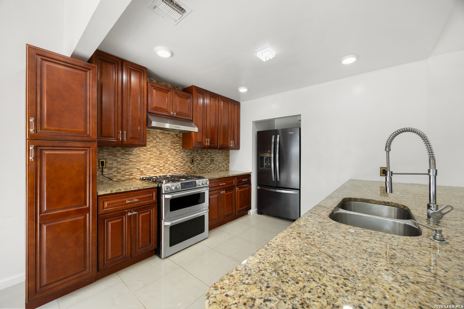 8218 Dawnwood Drive San Antonio TX 78250