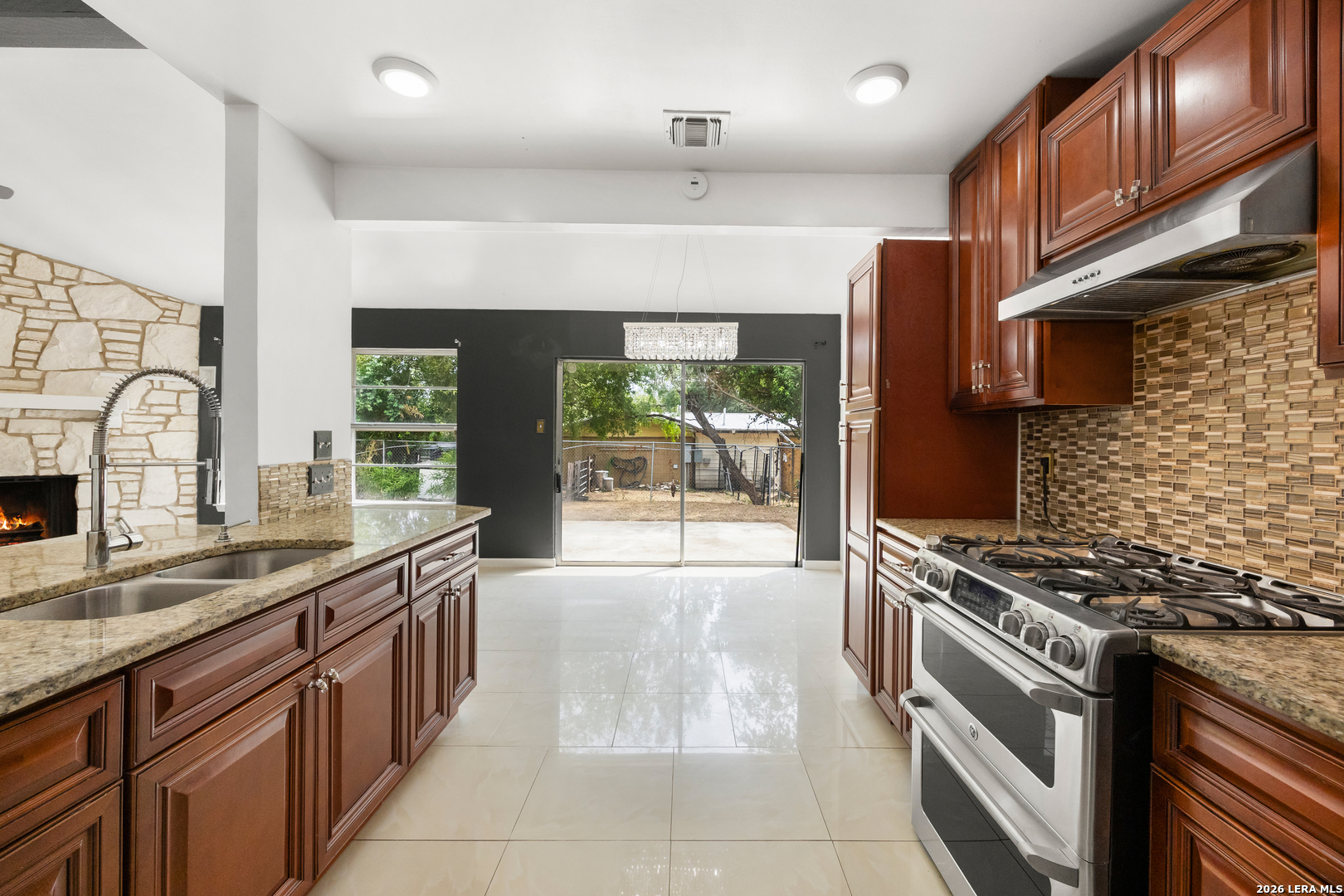 8218 Dawnwood Drive San Antonio TX 78250