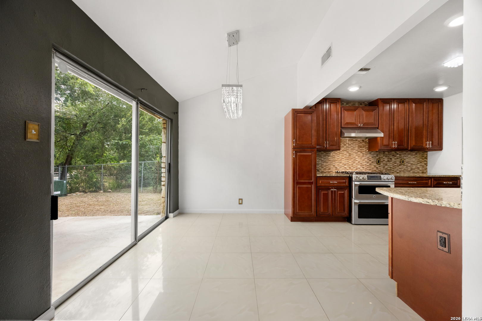 8218 Dawnwood Drive San Antonio TX 78250
