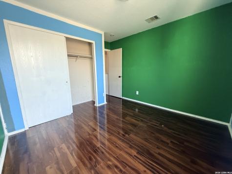 91 Booker Palm San Antonio TX 78239