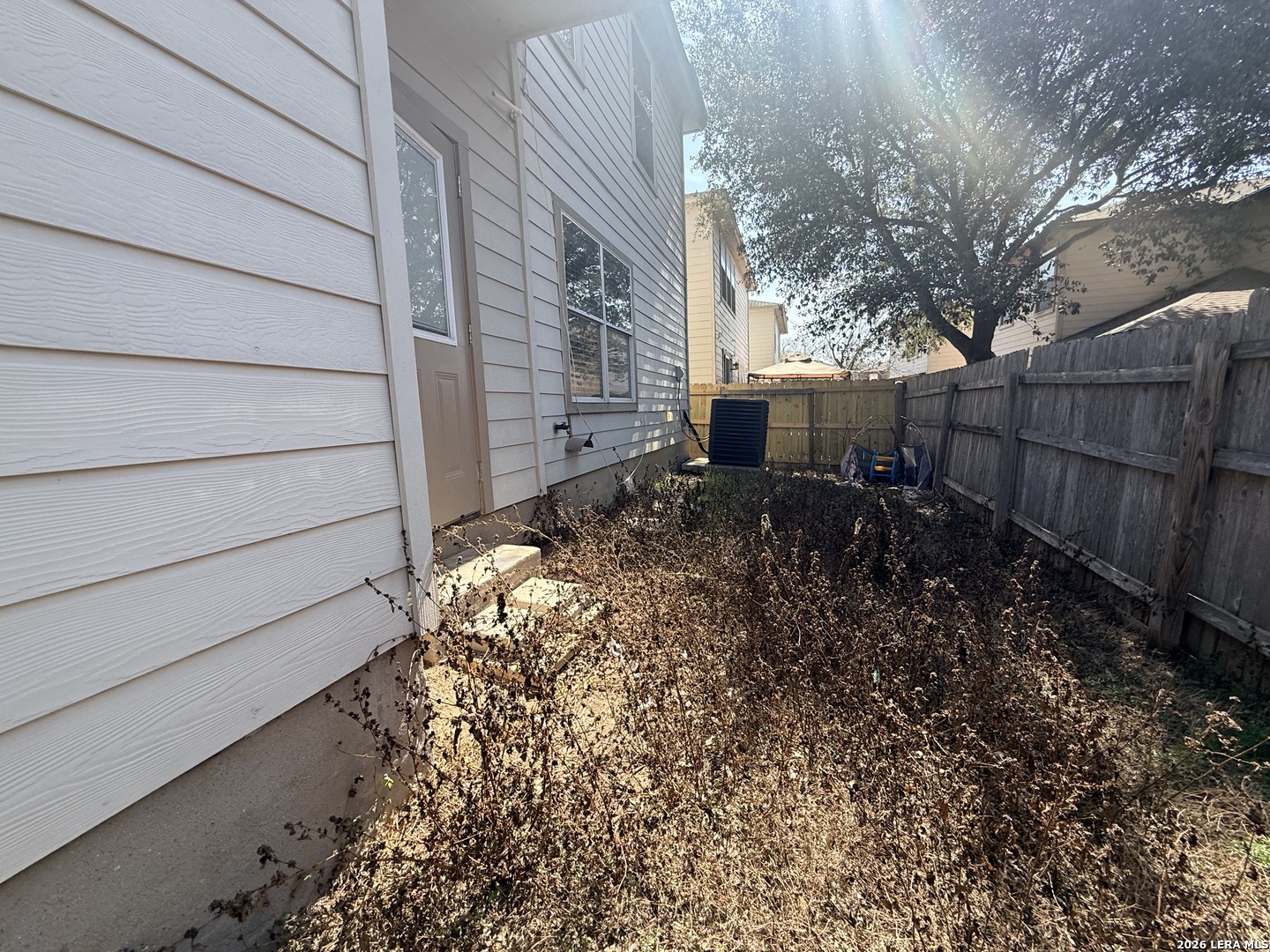 91 Booker Palm San Antonio TX 78239
