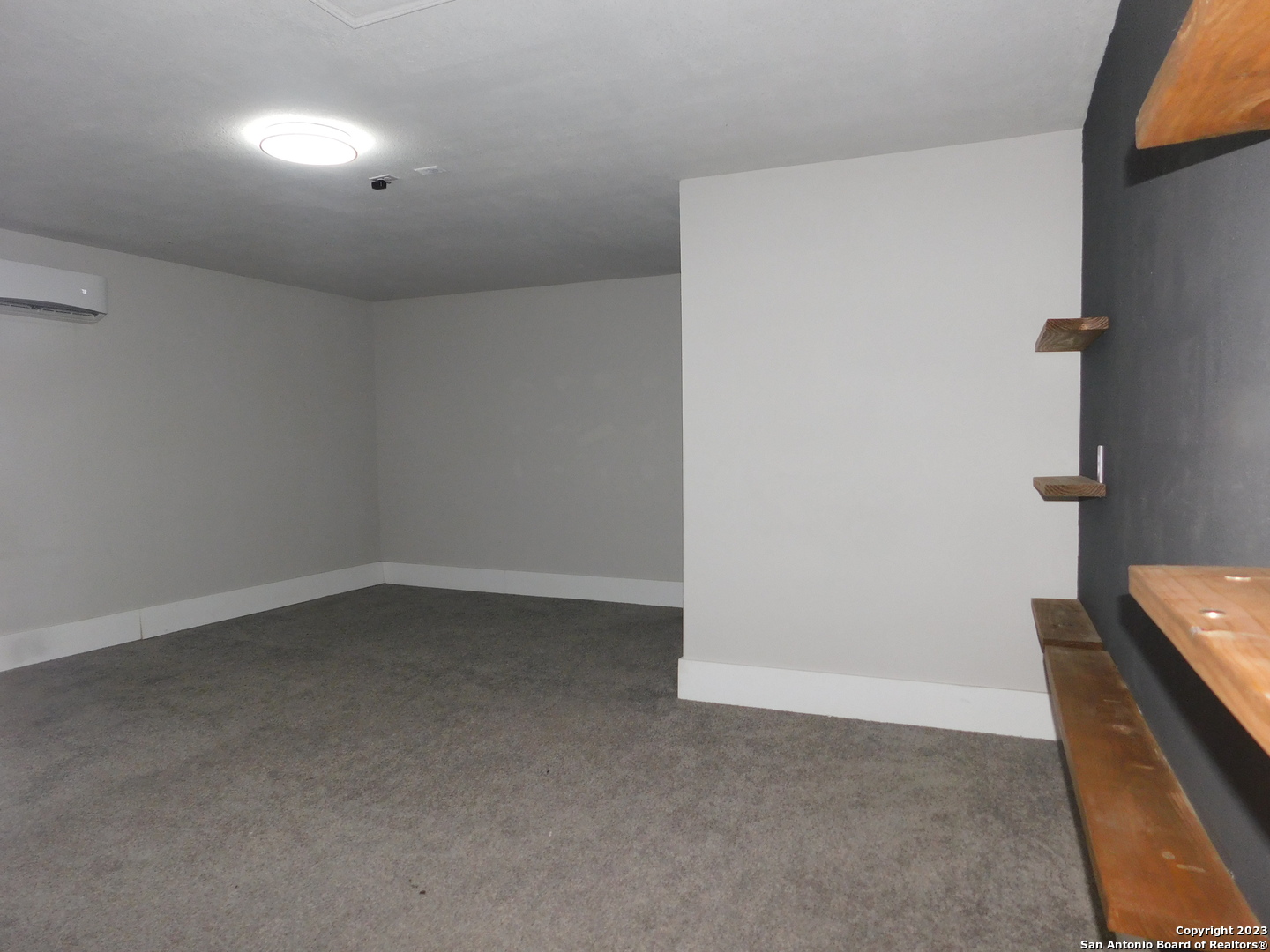 5927 Sunshine Summit Converse TX 78109