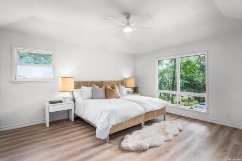 1307 Malibu Drive Kerrville TX 78028