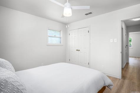 1307 Malibu Drive Kerrville TX 78028