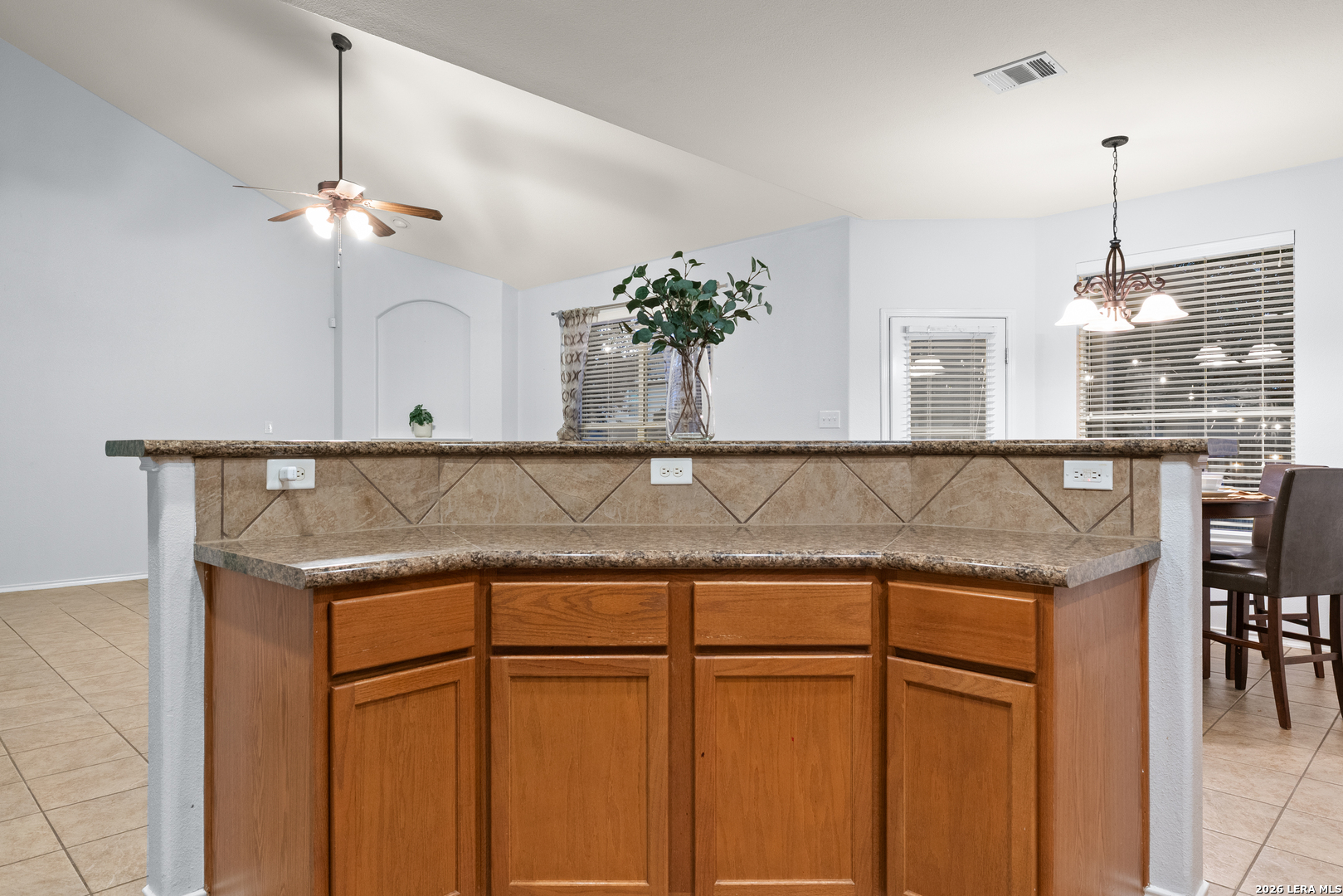2669 Crusader Bend Schertz TX 78108