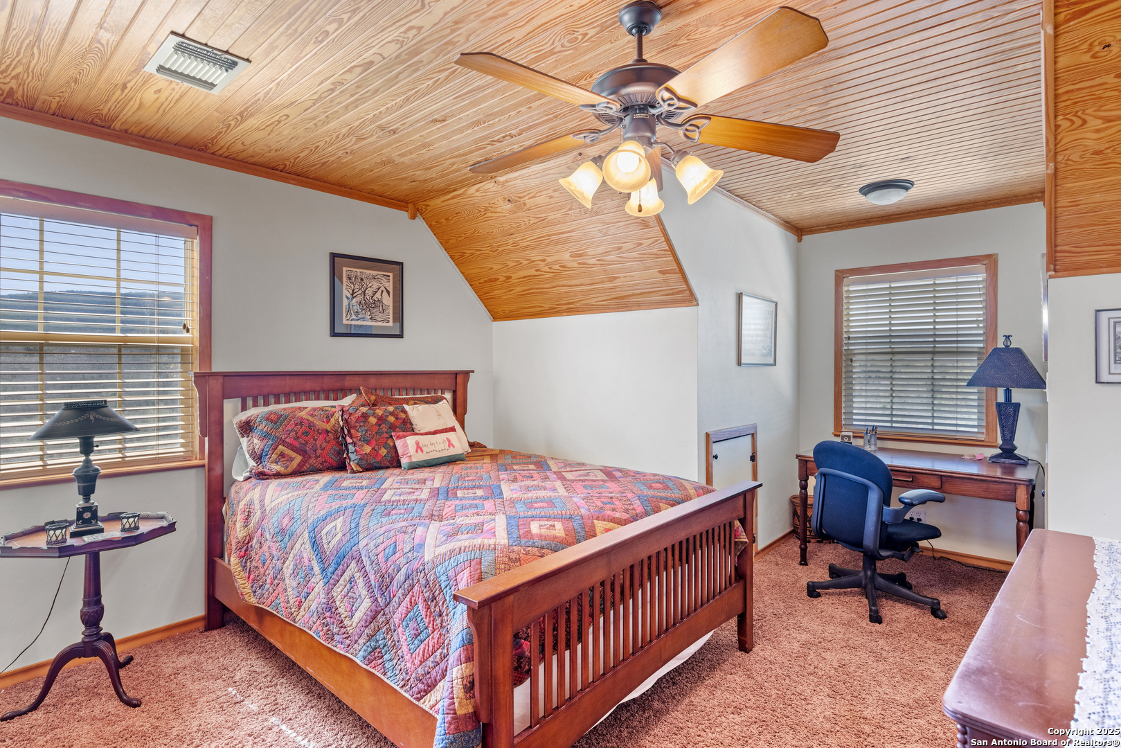 2925 County Road 361 Utopia TX 78884