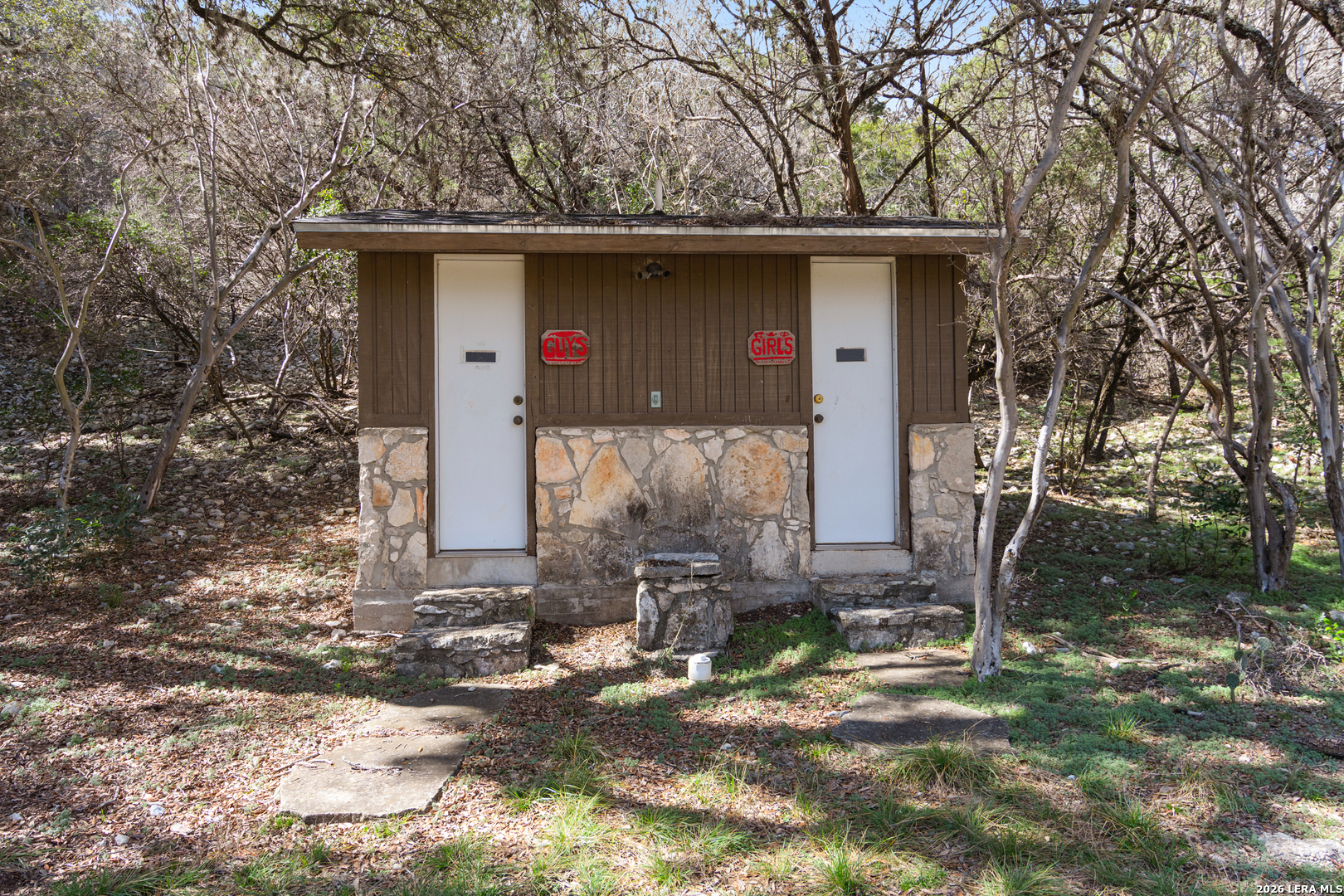 100 Indian Paint Brush Trail Concan TX 78838