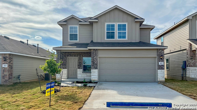 257 Legendary Trail Loop Floresville TX 78114