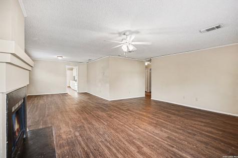 15427 Corian Creek San Antonio TX 78247